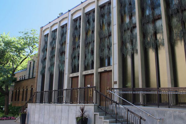 Il Temple Emanu-El-Beth Sholom a Westmount (Montreal)